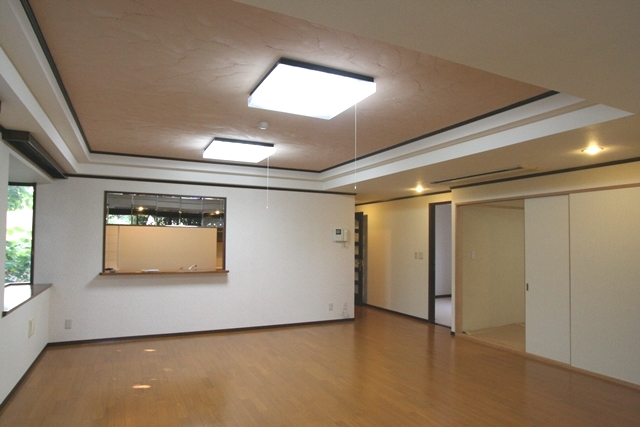 Living and room