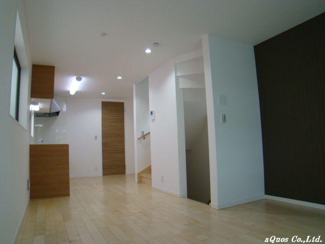 Living. Indoor (11 May 2013) Shooting