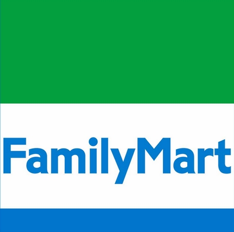 Convenience store. FamilyMart Sasazuka-chome store up (convenience store) 204m