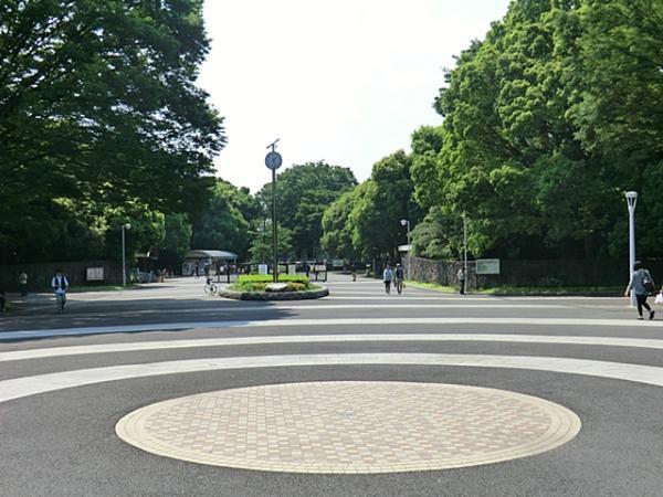 park. To Yoyogi Park 850m