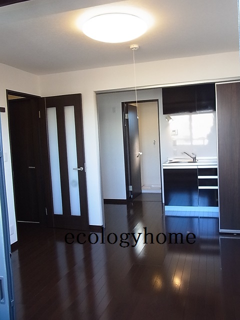 Living and room. ■ Layout freely ■