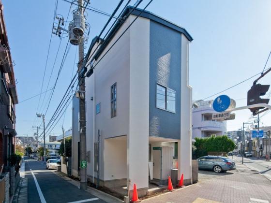 Same specifications photos (appearance). Building construction cases