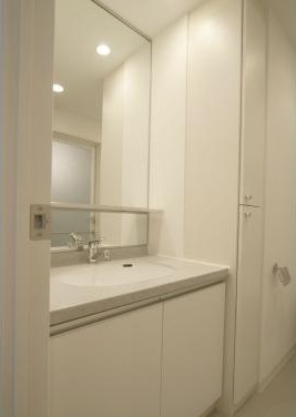 Washroom. Washroom