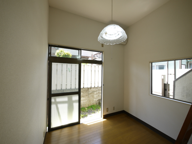 Living and room
