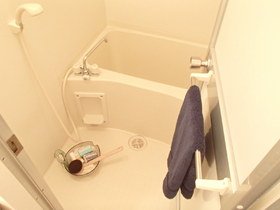 Bath. bus ・ It is another toilet