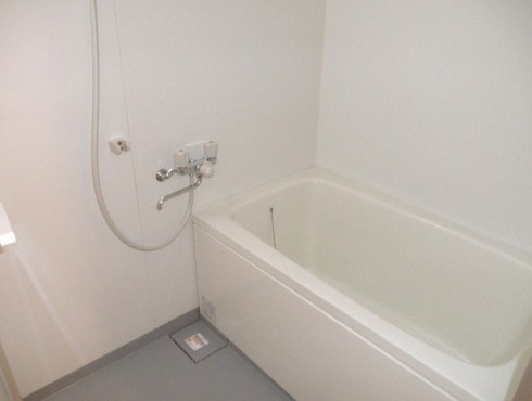 Bath.  ※ Another room reference photograph