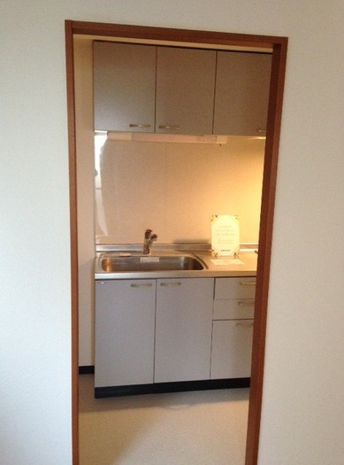 Kitchen.  ※ Another room reference photograph