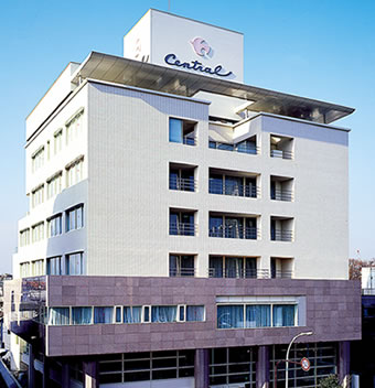 Hospital. Central 1291m to the hospital (hospital)