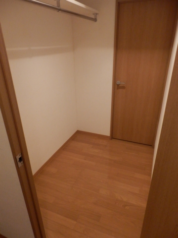 Receipt. Dressing room