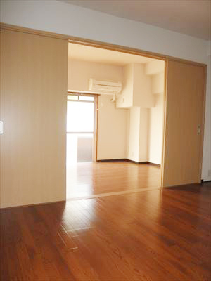 Living and room