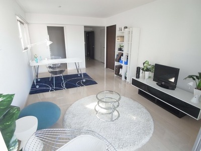 Living and room. Spacious living room of 14 Jodai