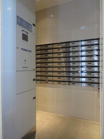 Other common areas. Convenient home delivery box to busy people