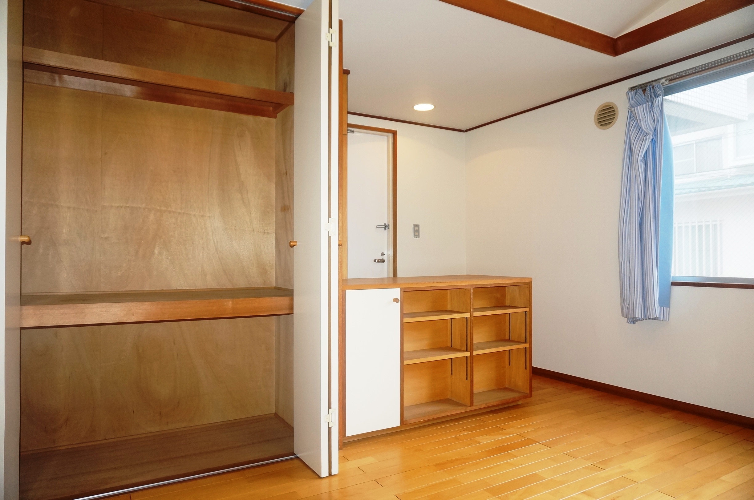 Living and room