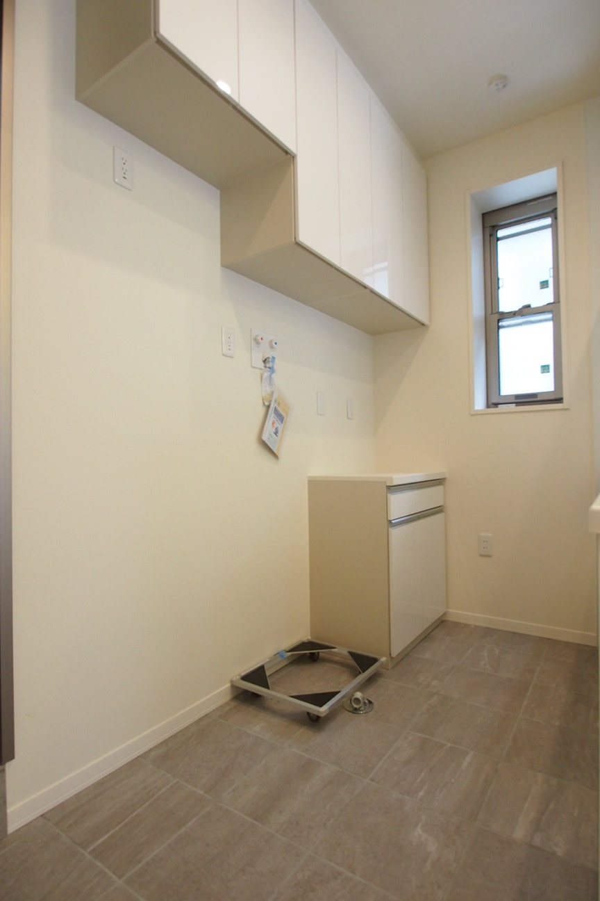 Kitchen. ※ Equipped cupboard