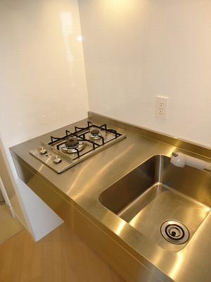 Kitchen. Two-burner stove