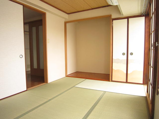 Other room space