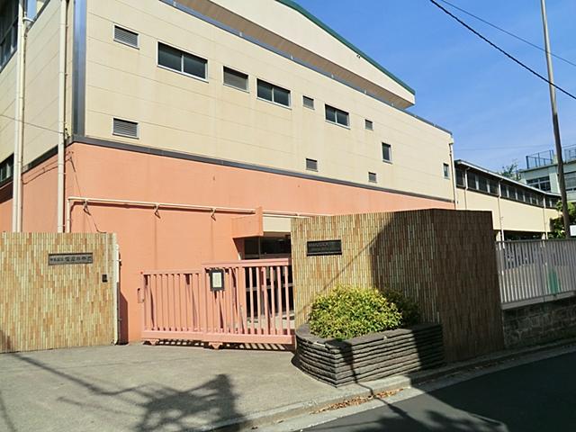 Junior high school. 301m to Shibuya Ward Sasazuka Junior High School