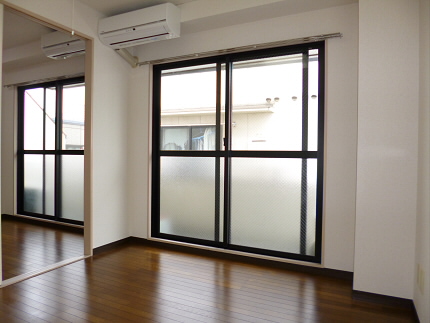 Living and room. Living