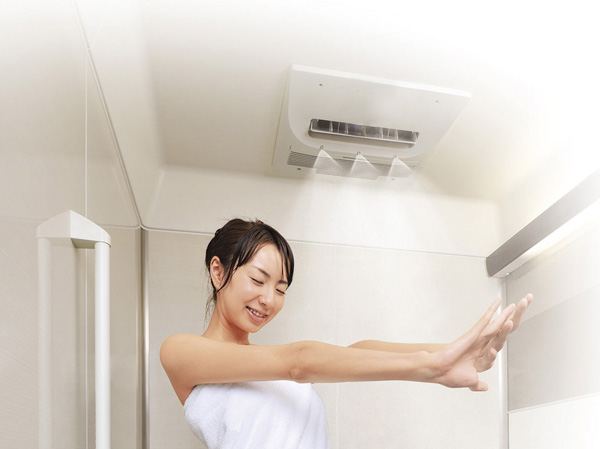 Bathing-wash room.  [Mist sauna function with bathroom ventilation dryer] Plus a mist sauna function in the bathroom ventilation dryer with a variety of functions. A fine mist of warm water mist wraps the whole body, In a short time it will warm the body from the core. There is also a blood circulation promoting effect, Sensitivity to cold and stiff neck ・ Low back pain, You can also expect fatigue, etc.. (Same specifications)