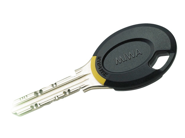 Security.  [Non-touch key system] Auto door is unlocking of the shared portion is only holding the non-contact key to leader. Us with a smooth out. (Same specifications)