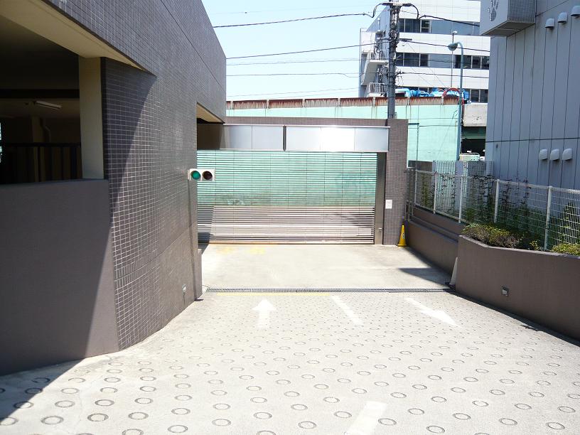 Parking lot. Approach formula