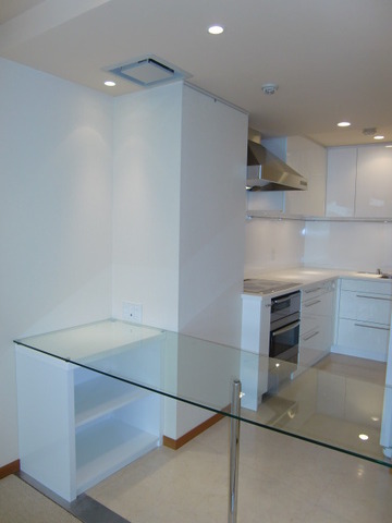 Living and room. Kitchen of Cantor is a glass table
