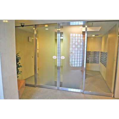 Entrance. For indoor beauty room.