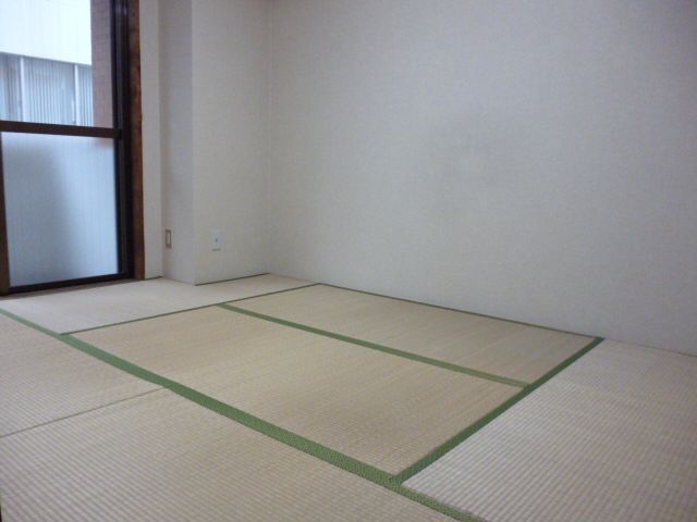 Other room space. Japanese-style room 6 quires ☆