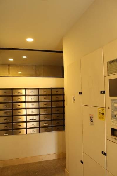 Other common areas. Set post ・ Home delivery locker
