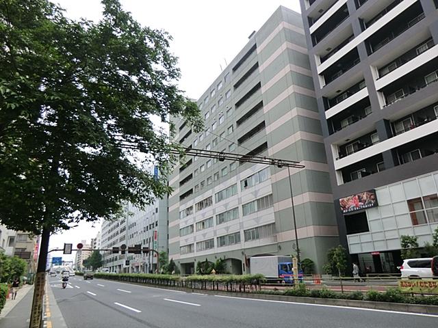 Junior high school. 435m to Shinagawa Ward Togoshi stand Junior High School