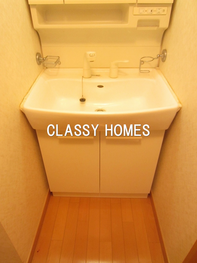 Washroom. 2004 completion Minamishinagawa 4-chome Detached: Independent wash basin