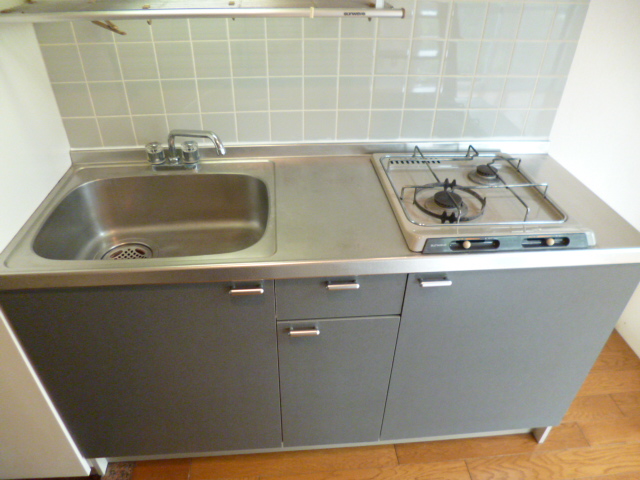 Kitchen. System kitchen Gas 2-neck