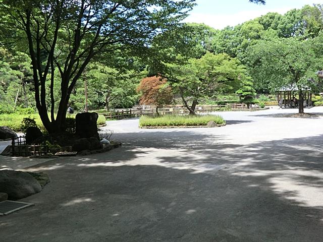 park. 400m until Togoshi park