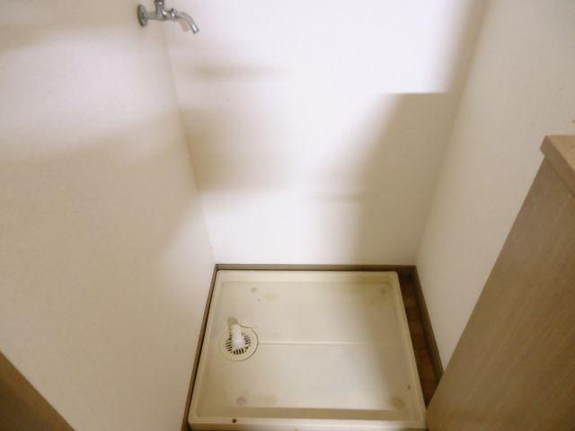 Other Equipment. Indoor Laundry Storage rooms