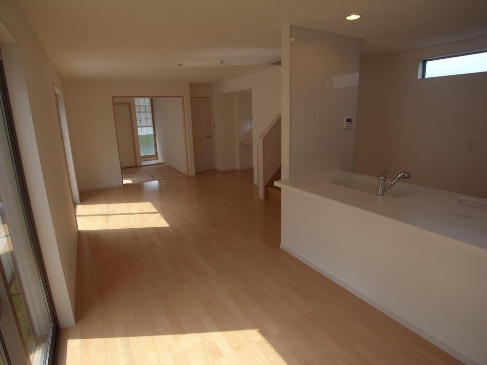 Same specifications photos (living). Living example of construction