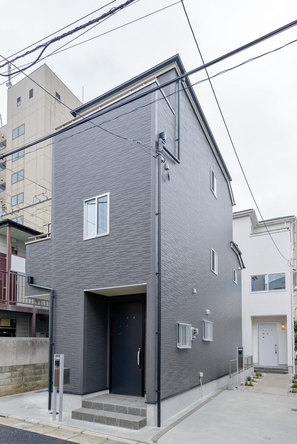 Local appearance photo. Appearance (June 2013) Shooting