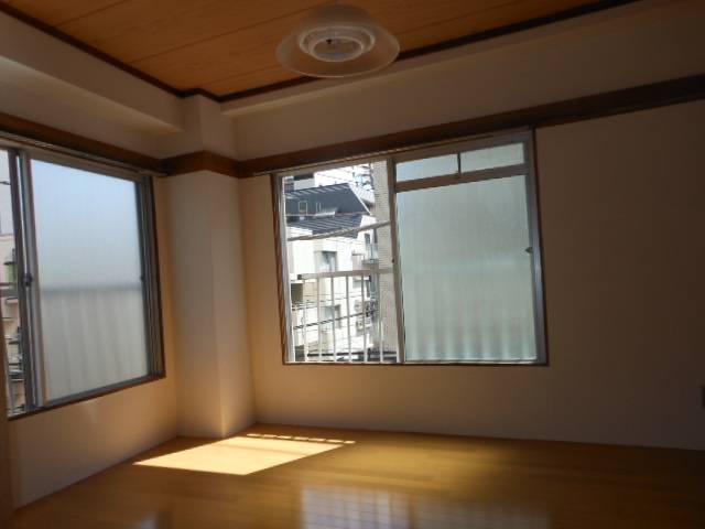 Other room space