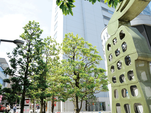 Surrounding environment. Nakameguro streets (walk 33 minutes / About 2600m)