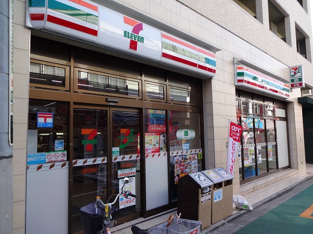 Convenience store. Eleven Ebara Nakanobu Ekimae up (convenience store) 104m