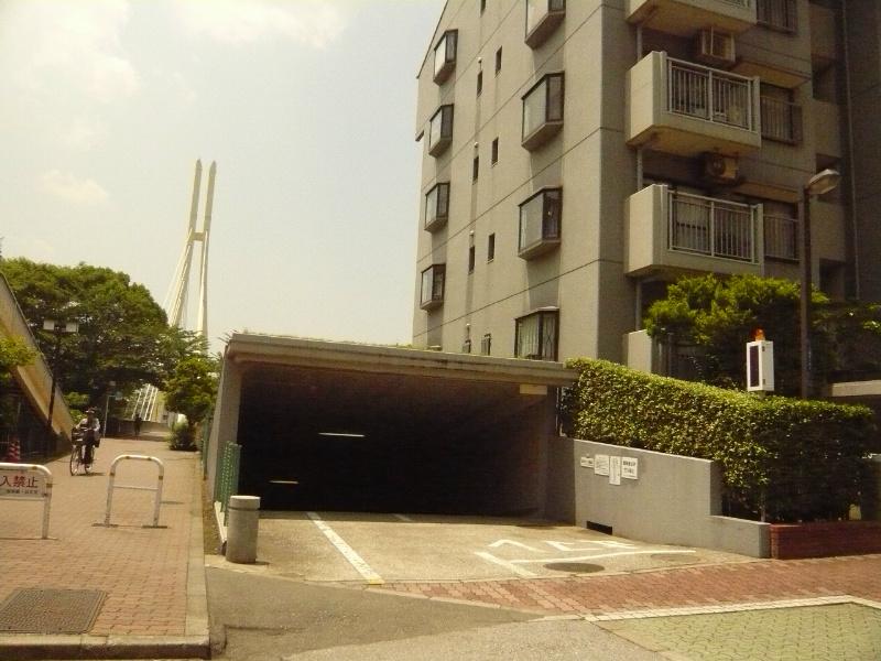 Other. It is the entrance of the underground car park.