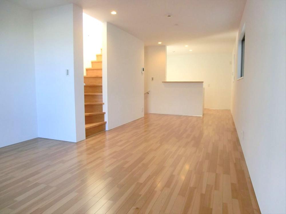 Living. Impressive living grain