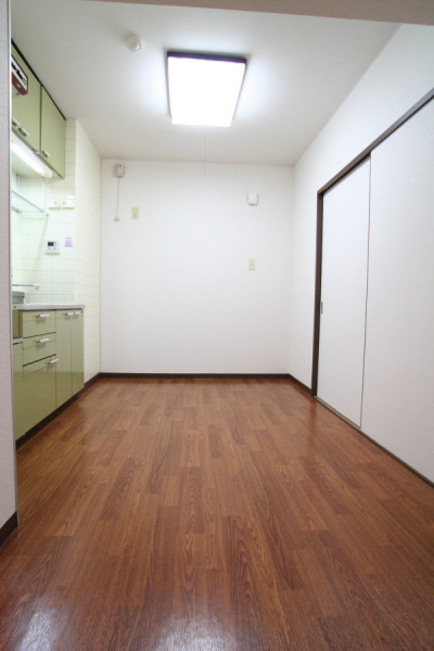 Living and room. 6 Pledge  ※ It is a photograph of the same type separate room. 