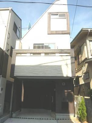 Local appearance photo. Appearance was building completed!