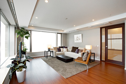 Living and room. ※ Model room furniture is not attached. Please note.