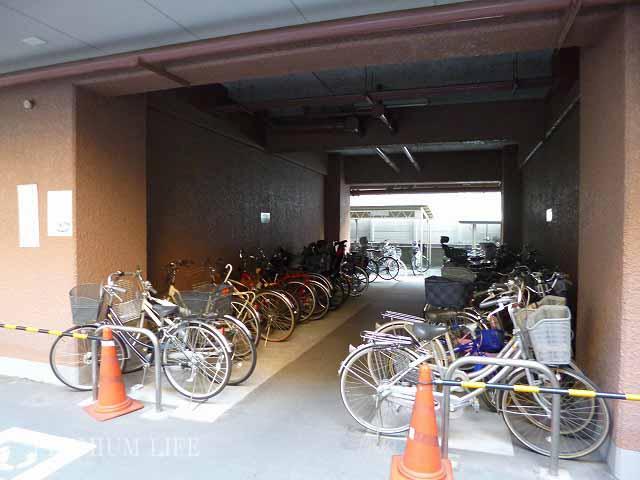 Other common areas. Shared space: Bicycle (empty confirmation required)