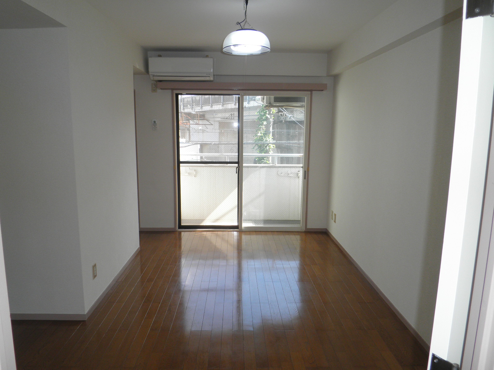 Living and room