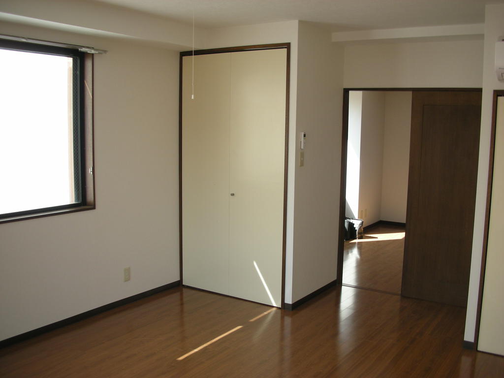 Other room space