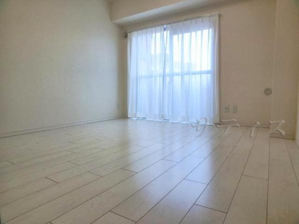 Non-living room