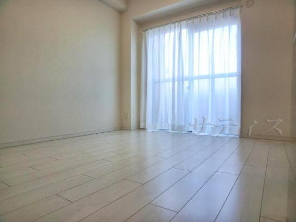 Non-living room