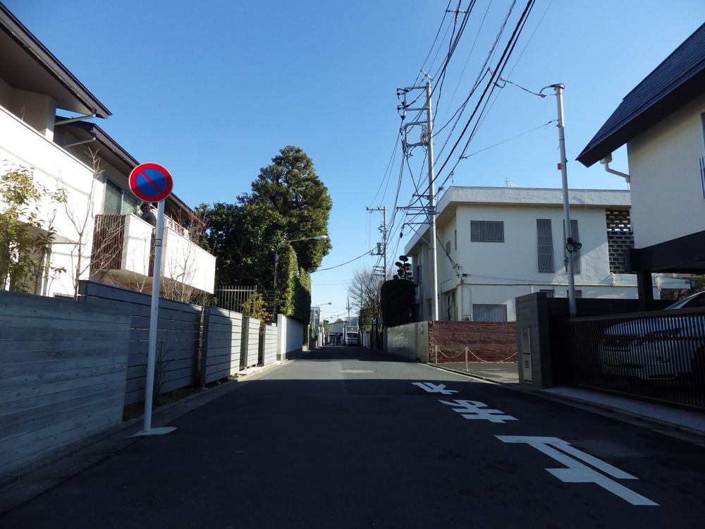 Streets around. 50m to near